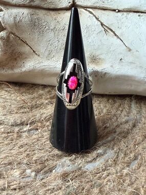 Native American Felix Perry  Sterling Silver Shadow Box Ring with Pink Opal